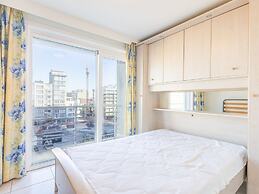 Bright Apartment on the 5th Floor