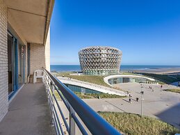 Bright Apartment on the 5th Floor