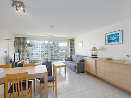 Bright Apartment on the 5th Floor
