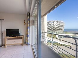 Bright Apartment on the 5th Floor