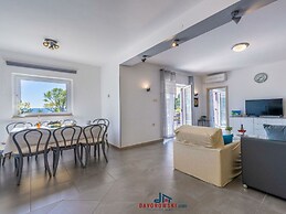 Grace Comfortable Holiday Residence