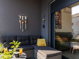 Apartment Good Vibes