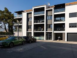 Apartment Good Vibes