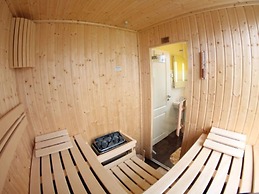 Surfer Modern Retreat