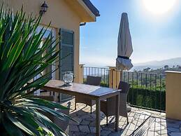 Holiday Apartment Monte Faudo