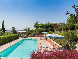 Belvilla by OYO Villa Azzurra
