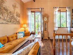 Tranquil Villa, Nature's Embrace