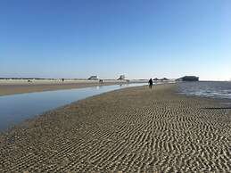 Nordseeestate Comfortable Holiday Residence