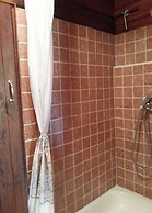 Anne's Holiday Home by the Lake