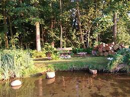 Anne's Holiday Home by the Lake