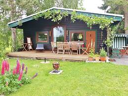 Anne's Holiday Home by the Lake