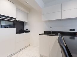 Apartment With Magnificient Sea-view