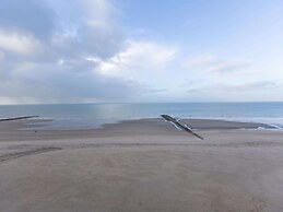 Apartment With Magnificient Sea-view