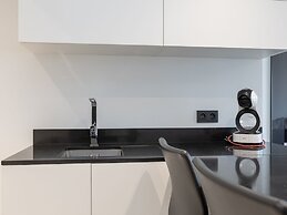 Apartment With Magnificient Sea-view