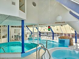 6 Person Holiday Home on a Holiday Park in Hejls