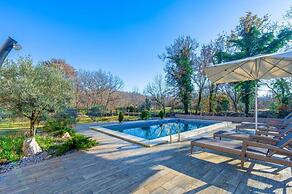 Filleona Comfortable Holiday Residence