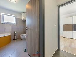 Filleona Comfortable Holiday Residence