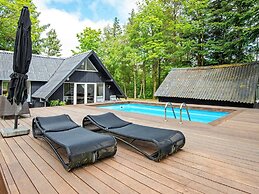 6 Person Holiday Home in Hemmet-by Traum