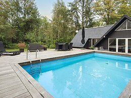 6 Person Holiday Home in Hemmet-by Traum