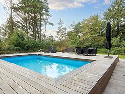 6 Person Holiday Home in Hemmet-by Traum