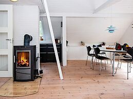 6 Person Holiday Home in Hemmet-by Traum