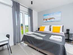 Lotta Comfortable Holiday Residence