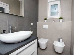 Lotta Comfortable Holiday Residence