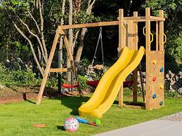 Lotta Comfortable Holiday Residence