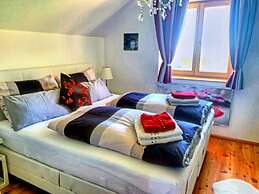 Luxury Chalet Near the Klippitztorl ski Area