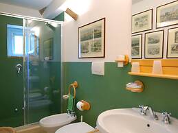 Belvilla by OYO Villa With Private Pool