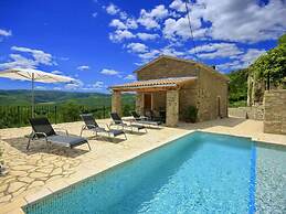 Alba Comfortable Holiday Residence