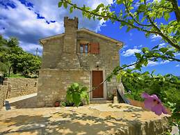 Alba Comfortable Holiday Residence