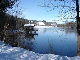 Bader Modern Retreat