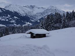 Bader Modern Retreat