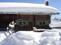 Bader Modern Retreat