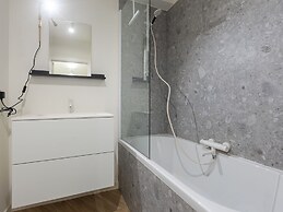 Apartment With Magnificent Sea-view