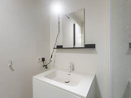 Apartment With Magnificent Sea-view