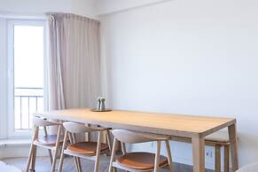 Bright Apartment With Direct sea View