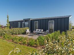 Beautiful Chalet on the Water, in a Holiday Park
