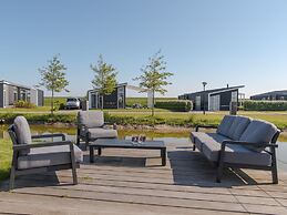 Beautiful Chalet on the Water, in a Holiday Park