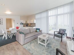 Beautiful Chalet on the Water, in a Holiday Park