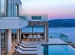 Villa Ateneum Comfortable Holiday Residence