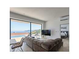 Villa Ateneum Comfortable Holiday Residence