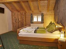 Nice Apartment in St. Maergen