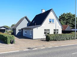6 Person Holiday Home in Albaek-by Traum