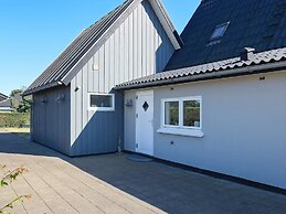 6 Person Holiday Home in Albaek-by Traum