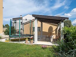 Spacious Home With Private Terrace and Garden