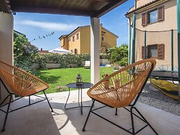 Spacious Home With Private Terrace and Garden