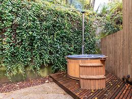 Holiday Home With Nordic Bath and Games Room