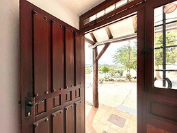 Cave House Ed With Swimming Pool